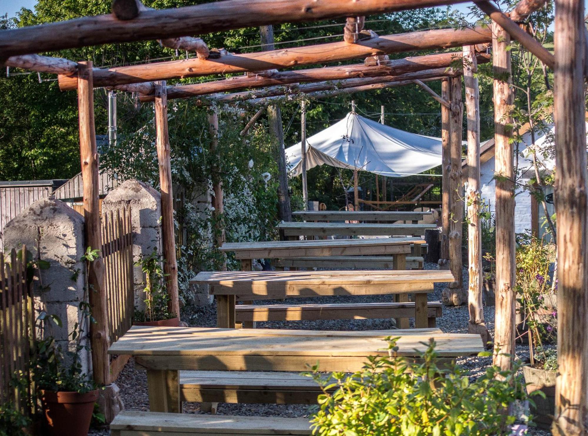 Hotel Ceridwen Glamping, Double Decker Bus And Yurts Llandysul Zewnętrze zdjęcie