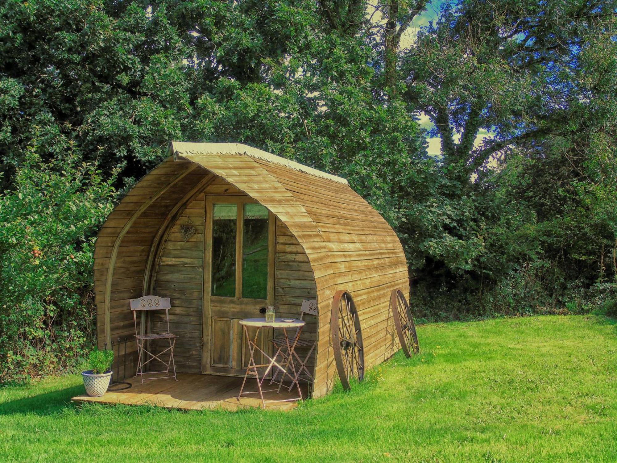 Hotel Ceridwen Glamping, Double Decker Bus And Yurts Llandysul Zewnętrze zdjęcie